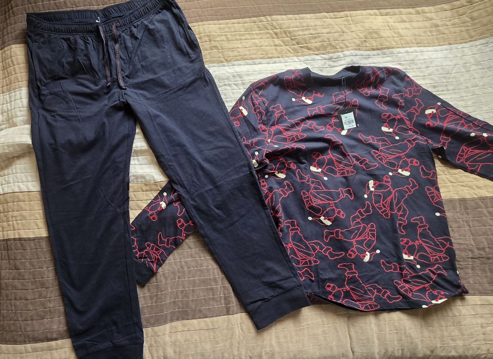 Piżama męska firmy Carry - rozmiar L