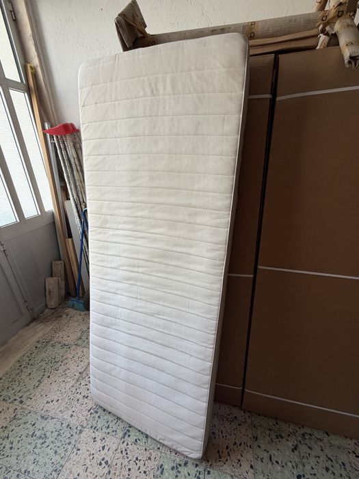 Colchão IKEA solteiro 1,90x0,80m