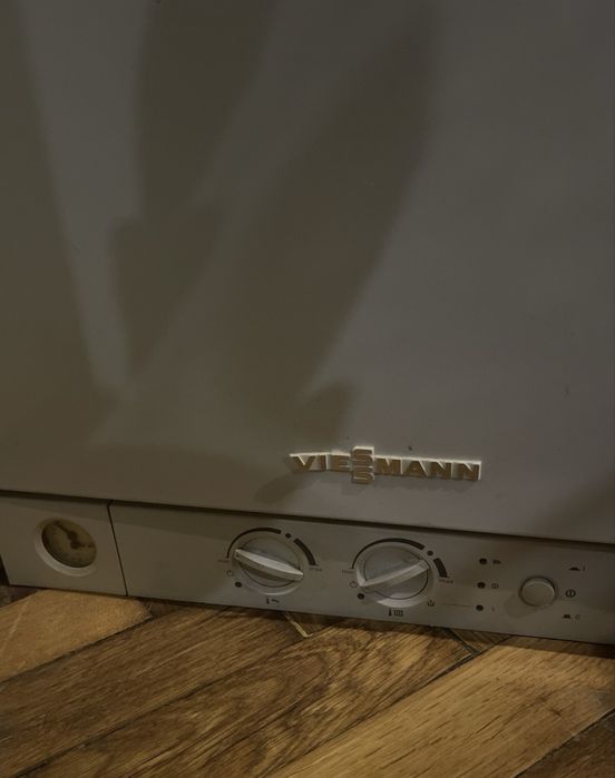 Котел Visman 24 кв б/у у робочому стані ,димохідний, двоконтурний.