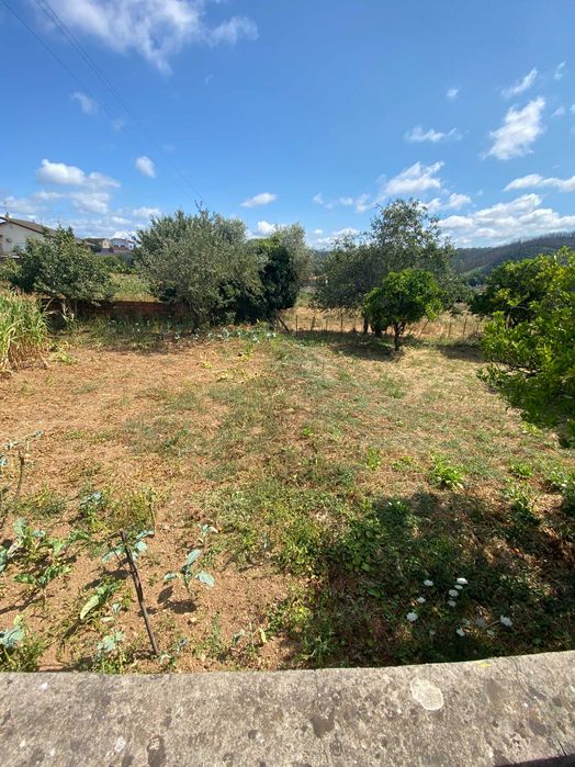 Terreno à venda na Rua Sobreiral
