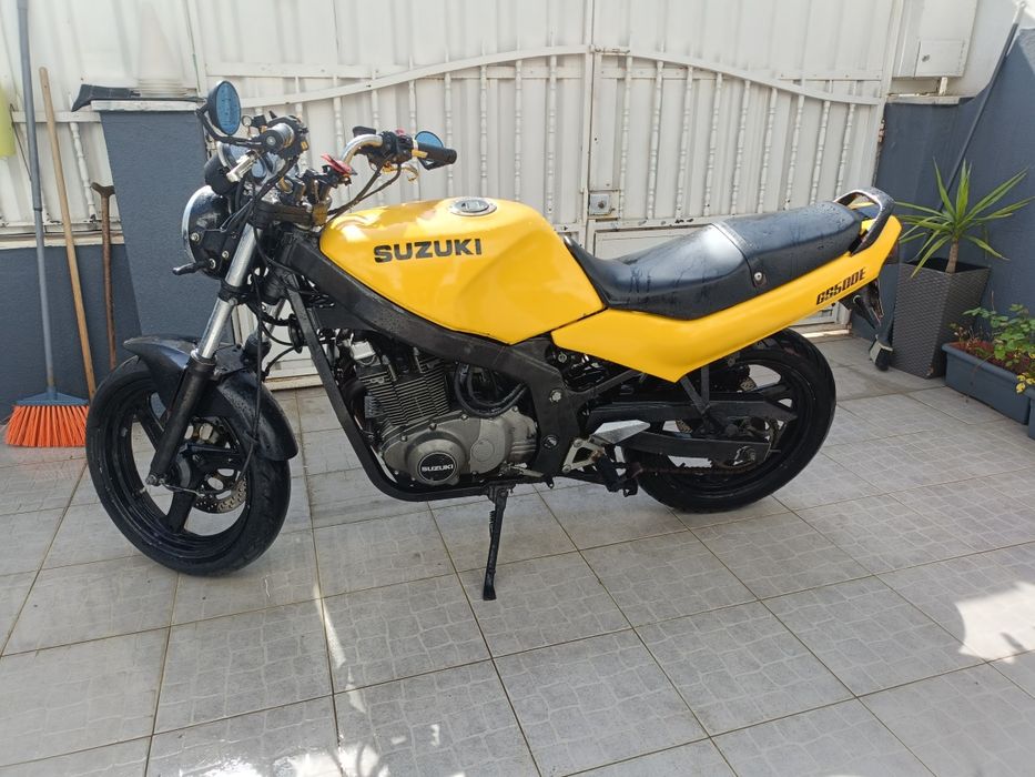 Suzuki GS 500E vendo ou troco