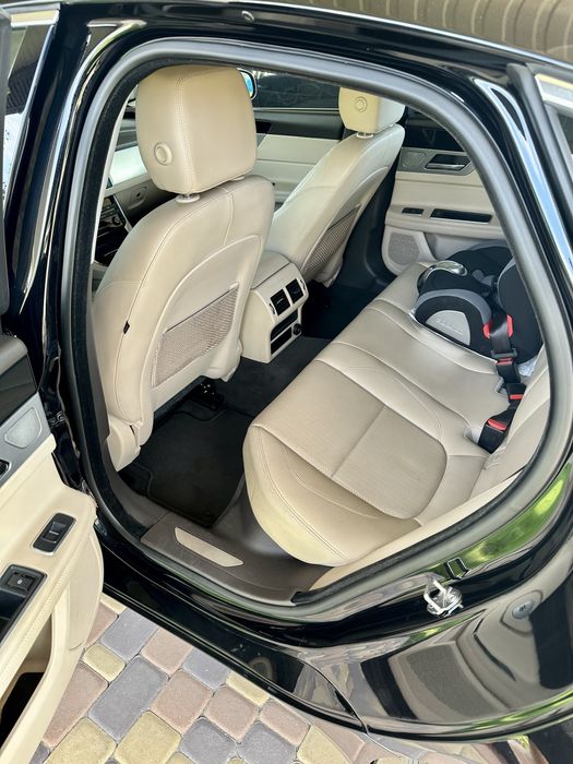 Jaguar XF 2016 дизель 2.0
