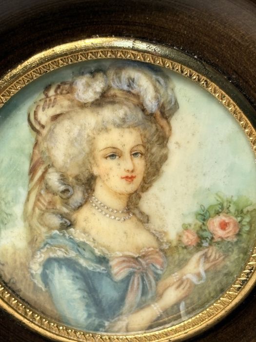 Linda antiga pintura miniatura francesa retrato de Marie de Antoinette