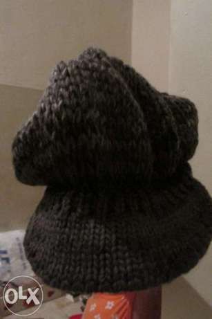 Gorro cinzento de lã