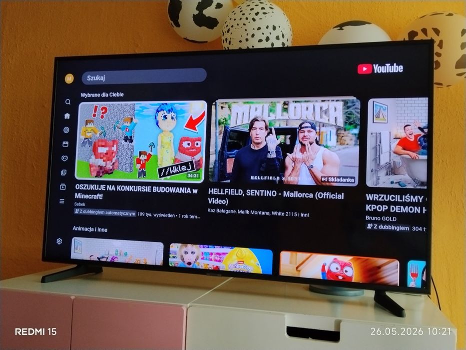 Sprzedam telewizor marki Samsung 50 cale led  Smart wi fi zestawie zestawie pilot