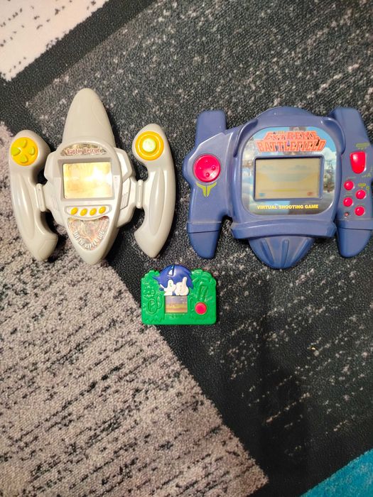 Stare gry elektroniczne stan bardzo dobry