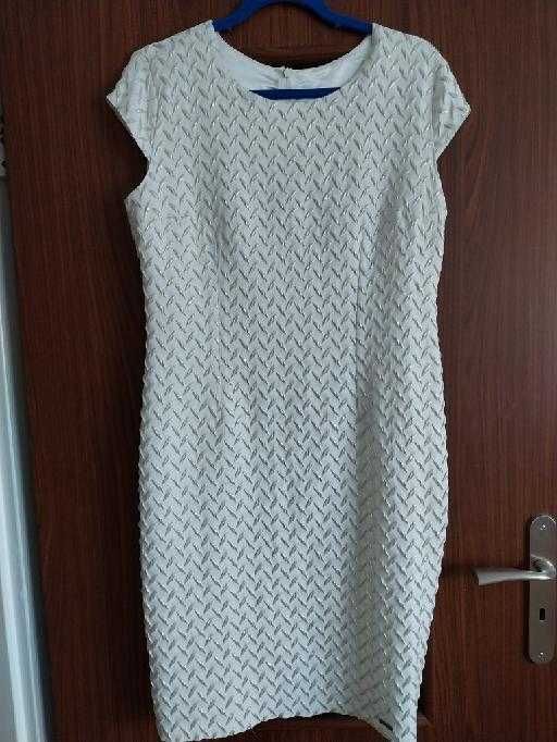 Sukienka rozmiar 44