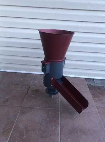 ВИРОБНИК! Гранулятор комбі комби корма,робоча частина (100/150/200мм)