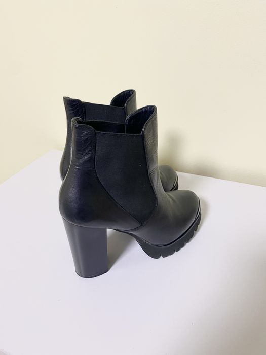 Ботільйни шкіряні mida