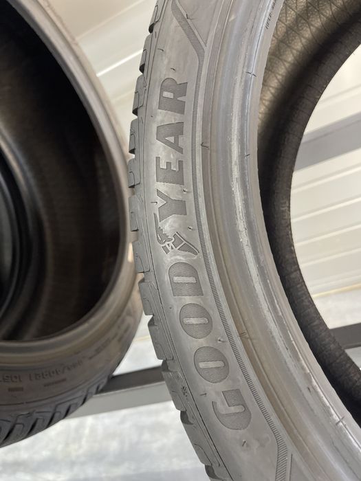 Зимові шини 265/40r21 Good Year. Ціна 10000 грн/шт.