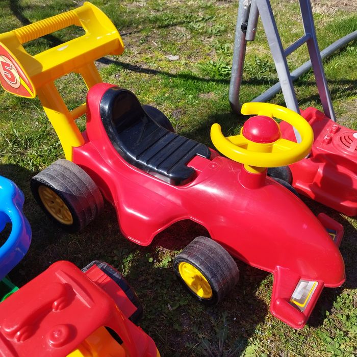 Duze zabawki dziecięce Auto jeździk  traktor z przyczepą