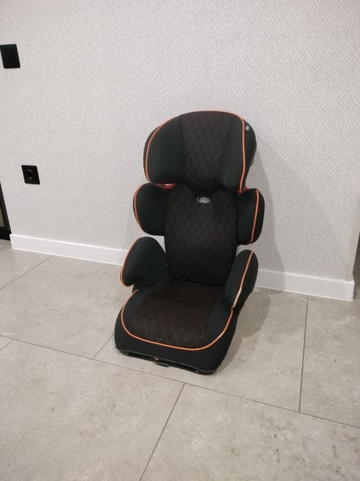 Автокрісло універсальне