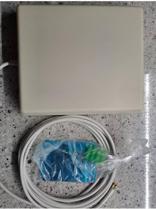 Антена патчева 1.2-1.3ГГц