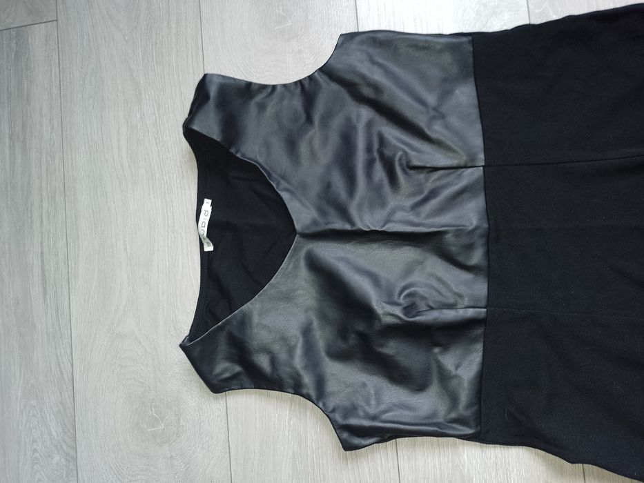 Czarna sukienka rozmiar XL