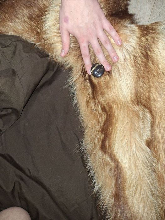 Шуба из меха енота