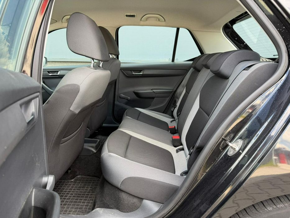 Škoda Fabia 1.2 TSI 90KM Ambition Salon PL II właściciel Niski