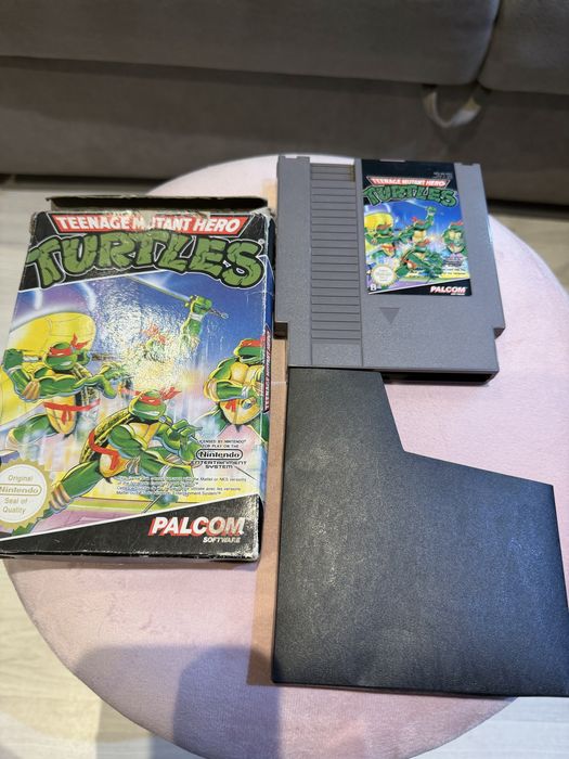 Gra Nintendo Nes- Teenage Mutant Hero Turtles- wersja PAL.