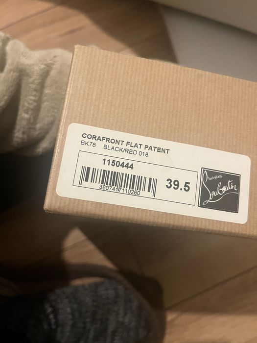 Туфли лабутеры оригинальные 39.5 размер женские оригинал
