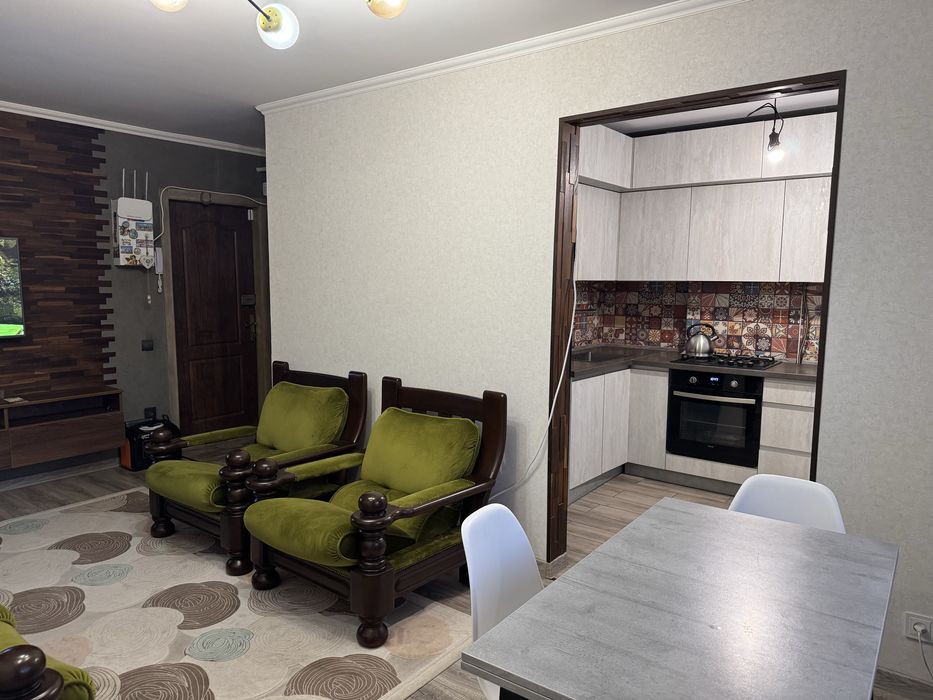 Продаж 3 кімнатна квартира район Артем швейна фабрика (магазин Та-Да).