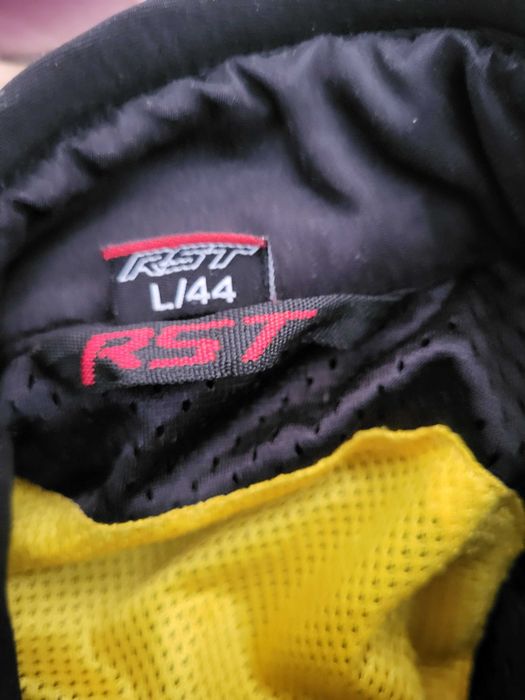 Sprzedam kombinezon motocyklowy rst