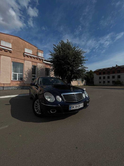 Продам MERCEDES-BENZ 211 Полний привід