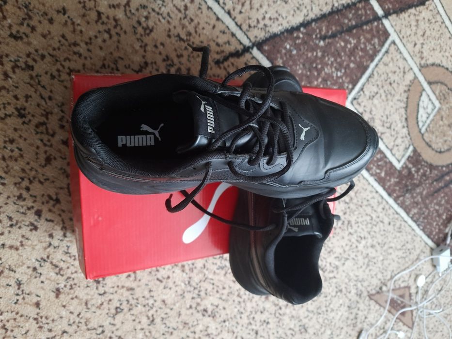 Продам Кроссовки PUMA