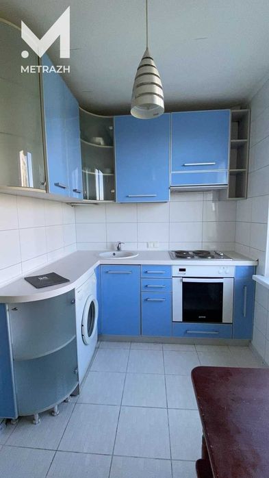Продам 3комн.квартиру проспект Победы,метро Победы. Алексеевка. Людвига Свободы