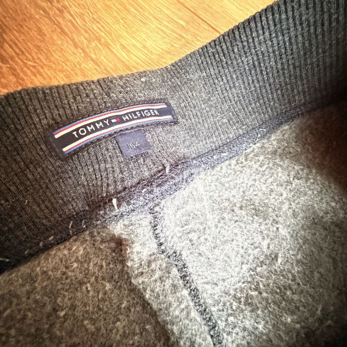 чоловічі теплі спортивні штани Tommy Hilfiger ( розмір S)