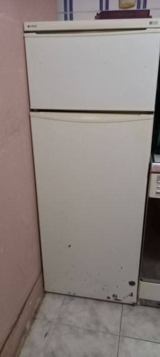 Frigorífico Indesit