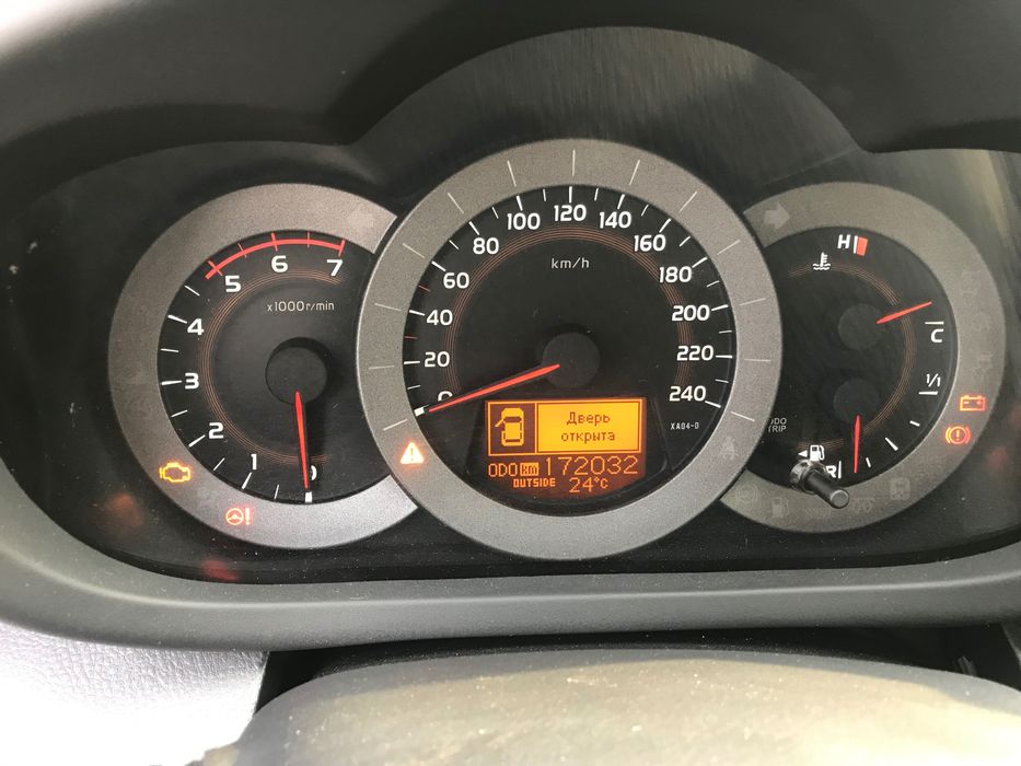 Продам Tayota rav4