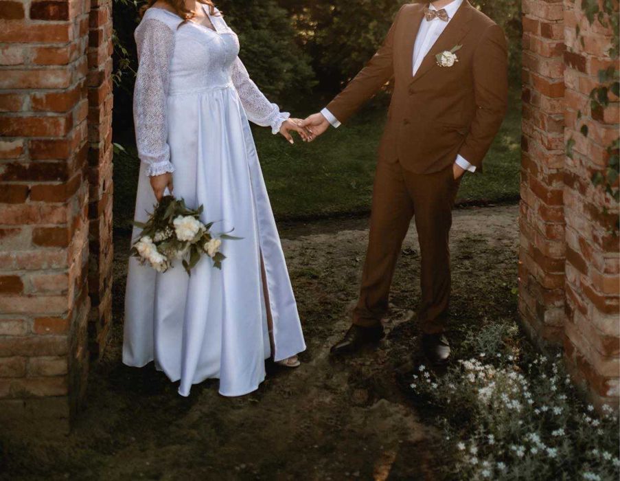 Suknia ślubna długi rękaw ze zdobioną górą szyta na miarę