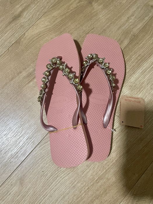 Havaianas corram meninas