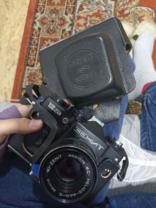 Фотоапарат зенит , новий