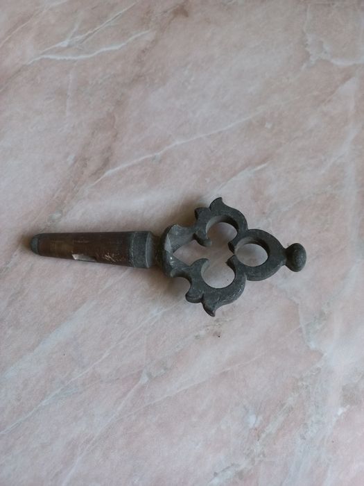 Кран для закривання води у самоварі. Мідь.