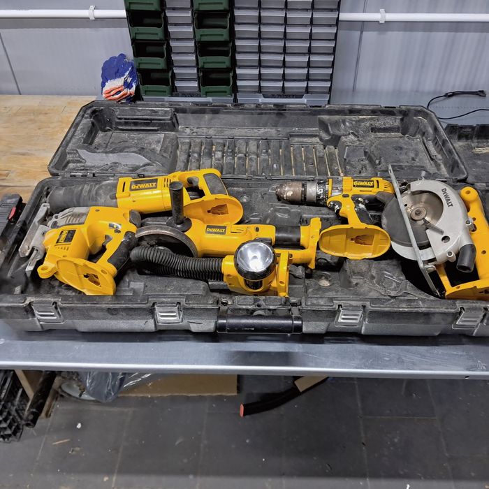 Zestaw narzędzi Dewalt. Sprawne!Okazja!