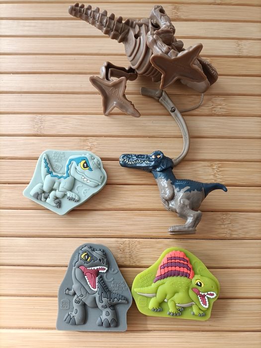 Lote de 5 dinossauros