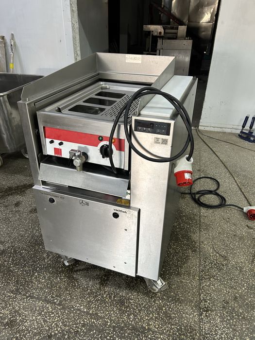 Мобільна кухня ( Front cooking) Rieber.