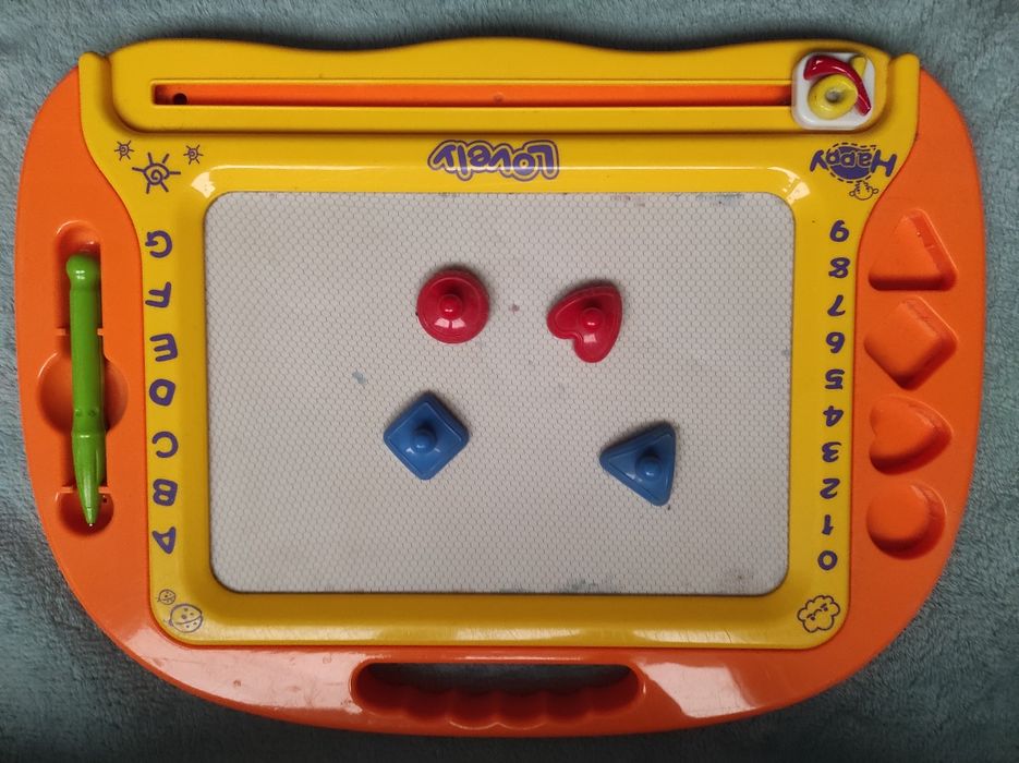 Магнітна дошка + Мозаїка пазли 40шт