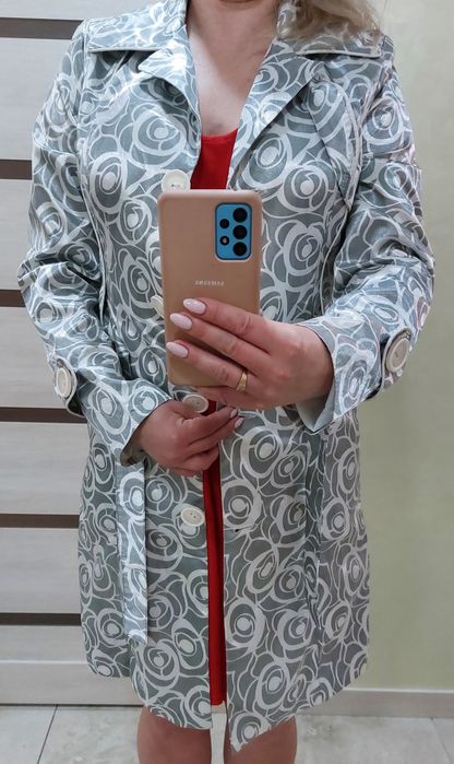 Демисезоный плащ