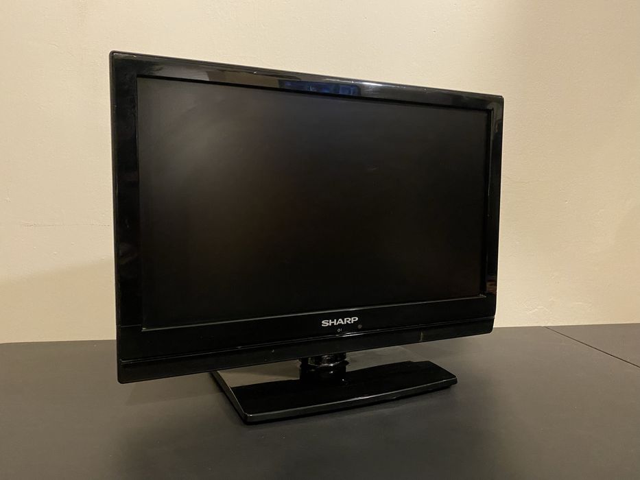 Sprzedam TV sharp aqous 19 cali