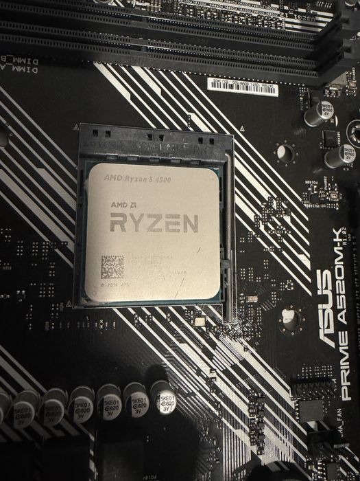 Kit pc gamer Rtx 5060 8GB ryzen 5 4500 monitor asus 24” 100 fps motherboard