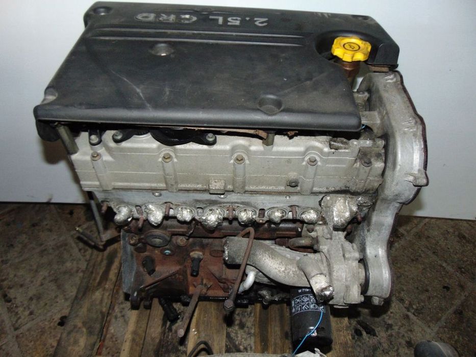 silnik kompletny 2,5 crd voyager igła