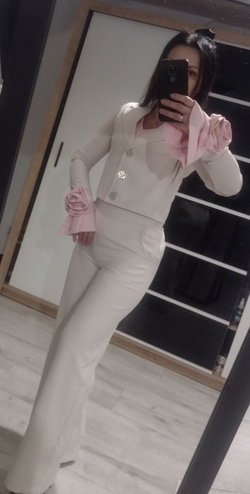 Garnitur damski ze spodniami, elegancki komplet, komunia, Święta , beż