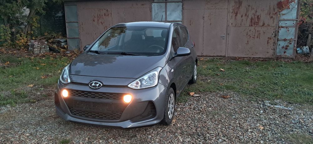 Hyundai i10