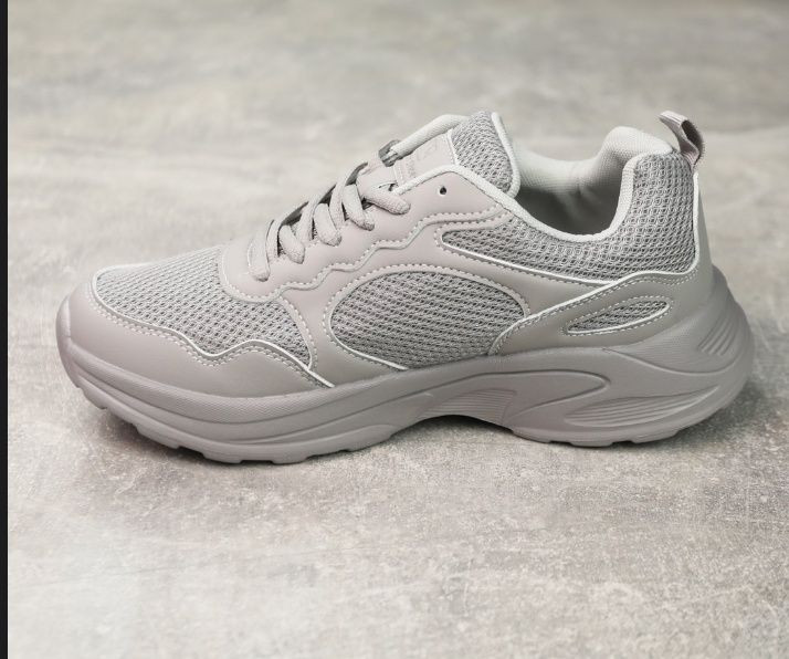 Кросівки,розмір 40