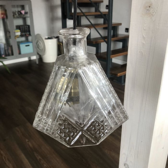 Piękna, szklana lampa wisząca Awena, mosiądz, styl klasyczny, retro