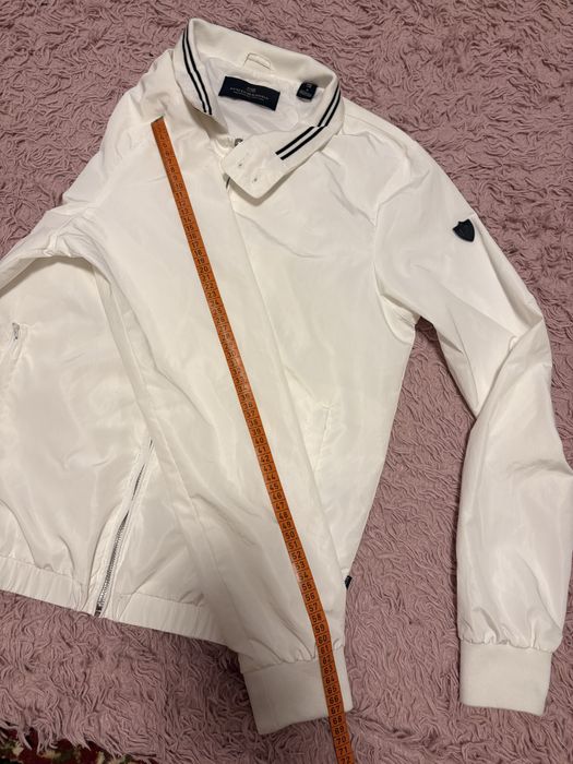 Продам  чоловічу  вітрівку від відомого бренду Scotch&Soda p. S- m