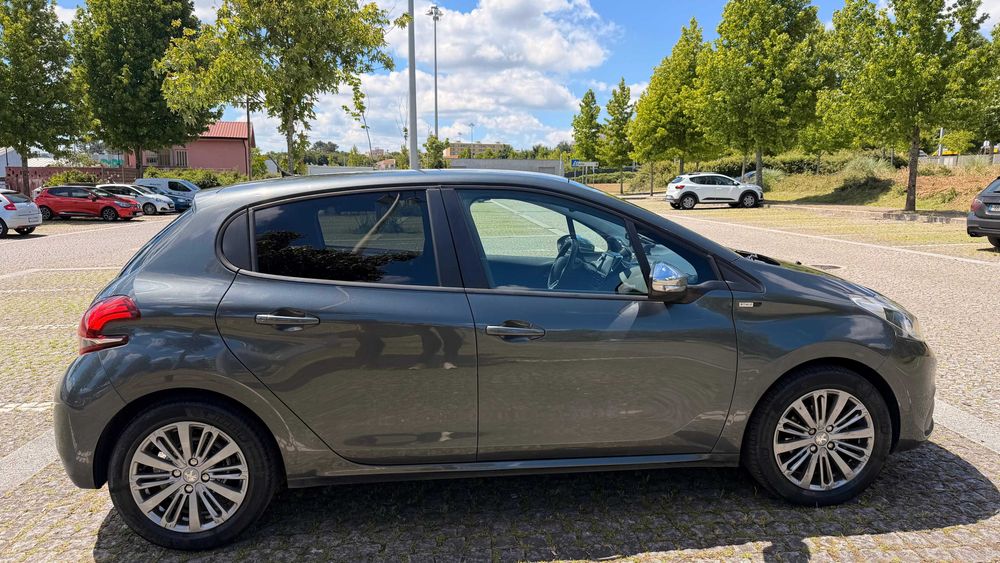 Peugeot 208 1.2 PureTech Style