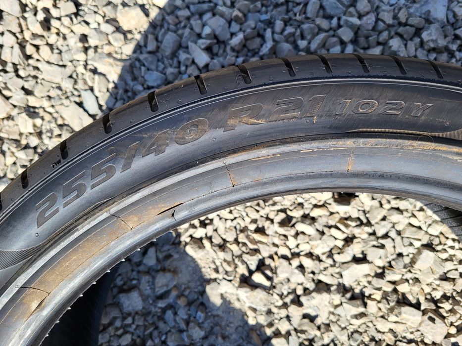 Opony 255/40R21 102Y Pirelli P Zero PZ4 2 sztuki