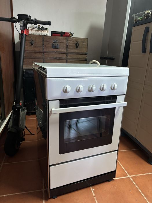 Fogão e forno a gás